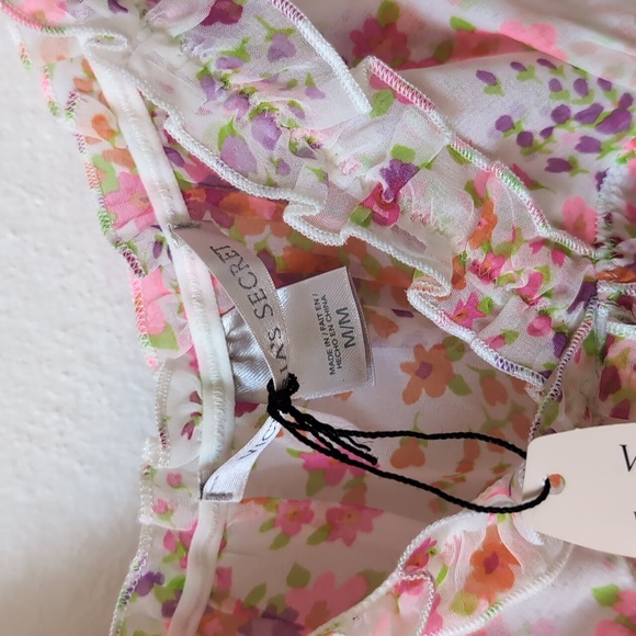 NWT Victoria's Secret Floral Babydoll Slip, Medium - Picture 2 of 9